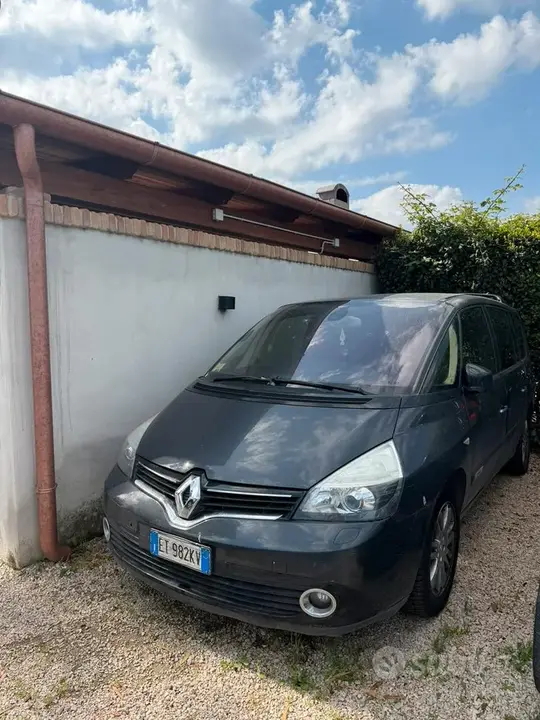 Renault Espace 2013 photo 2
