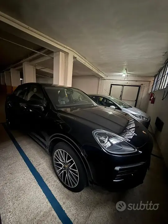 Porsche Cayenne 2019 photo 2