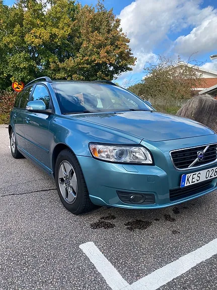 Volvo V50 2010 photo 4