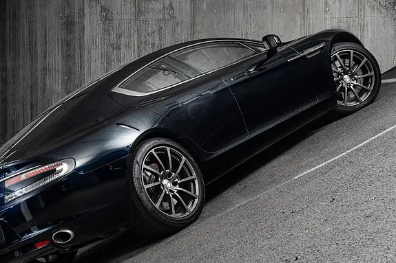 Aston Martin Rapide S 2016 photo 2