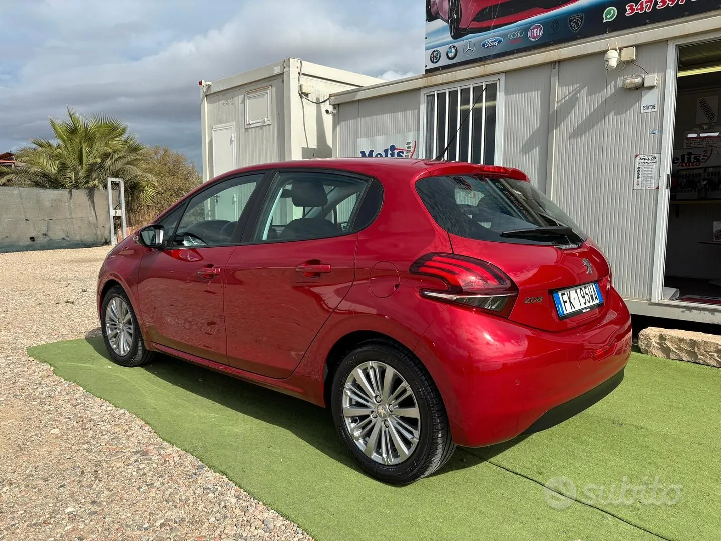 Peugeot 208 2017 photo 5