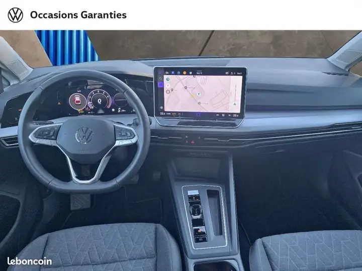 Volkswagen Golf 2025 photo 3