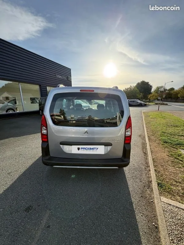 Peugeot Partner Tepee 2018 photo 3