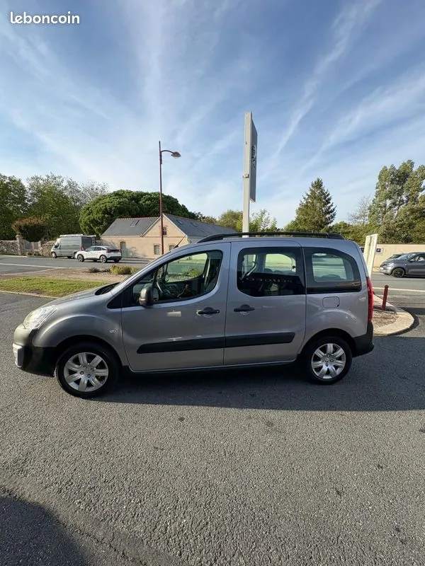 Peugeot Partner Tepee 2018 photo 2