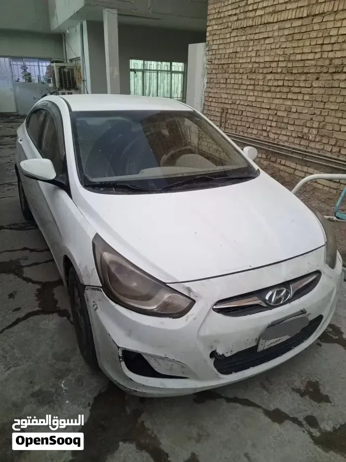 Hyundai Accent 2014 photo 2