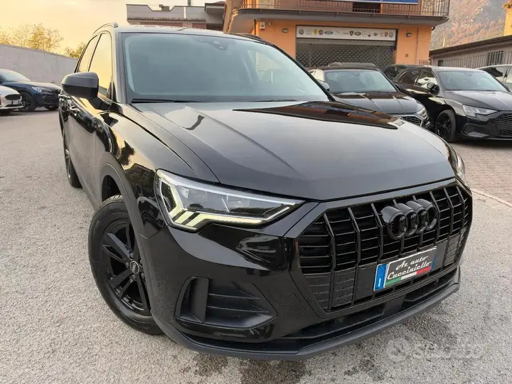 Audi Q3 2022 photo 3