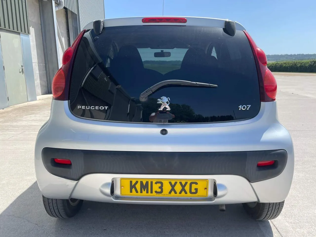 Peugeot 107 2013 photo 4