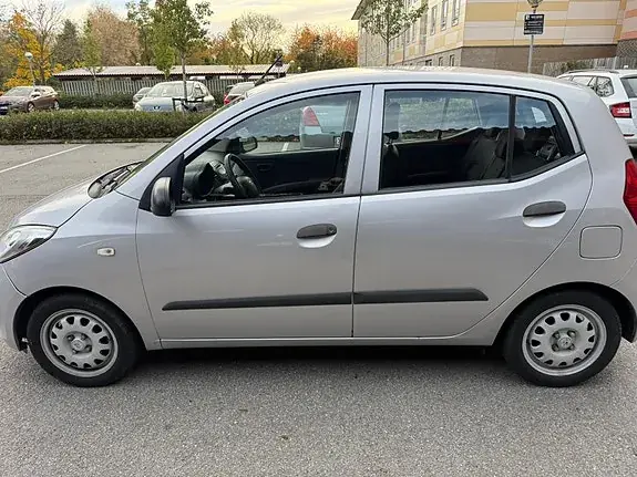 Hyundai I10 2013 photo 4