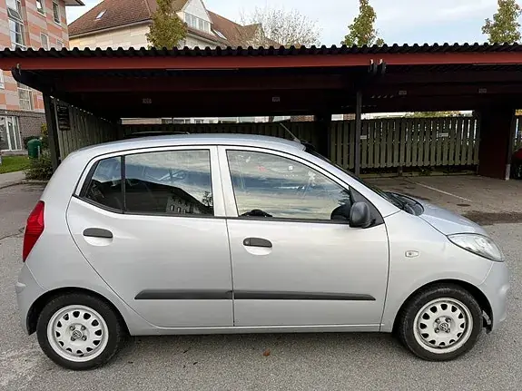 Hyundai I10 2013 photo 2