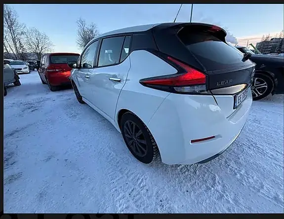 Nissan Leaf 2022 photo 5