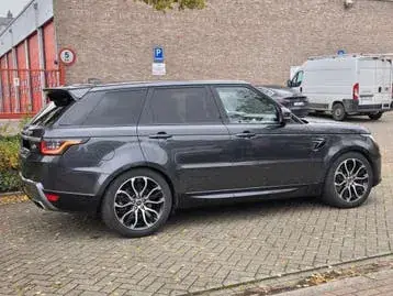 Land Rover Range Rover Sport 2018 photo 3