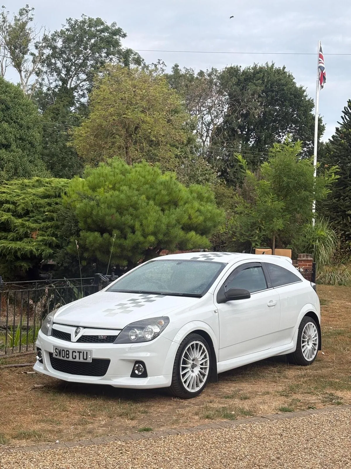 Vauxhall Astra 2008 photo 2