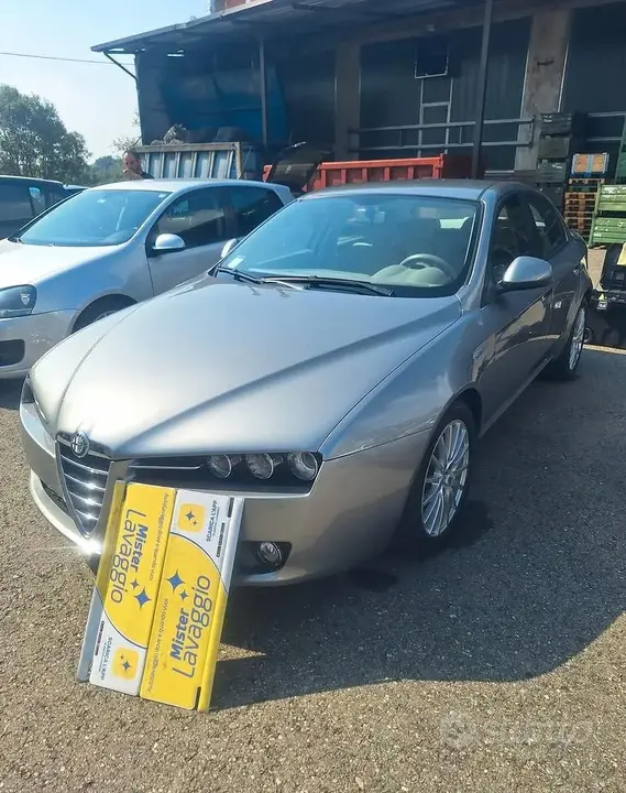Alfa Romeo 159 2006 photo 5