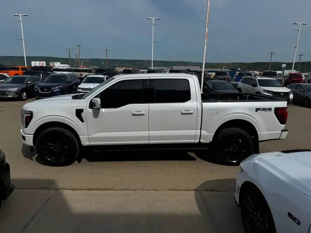 Ford F-150 2025 photo 4