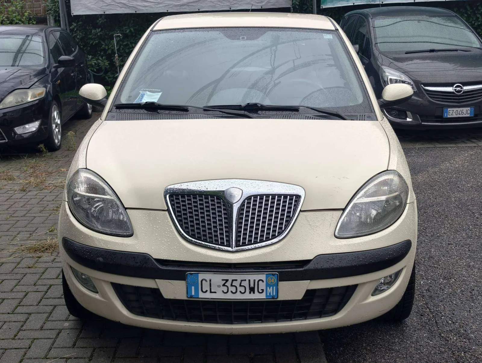 Lancia Ypsilon 2004 photo 2