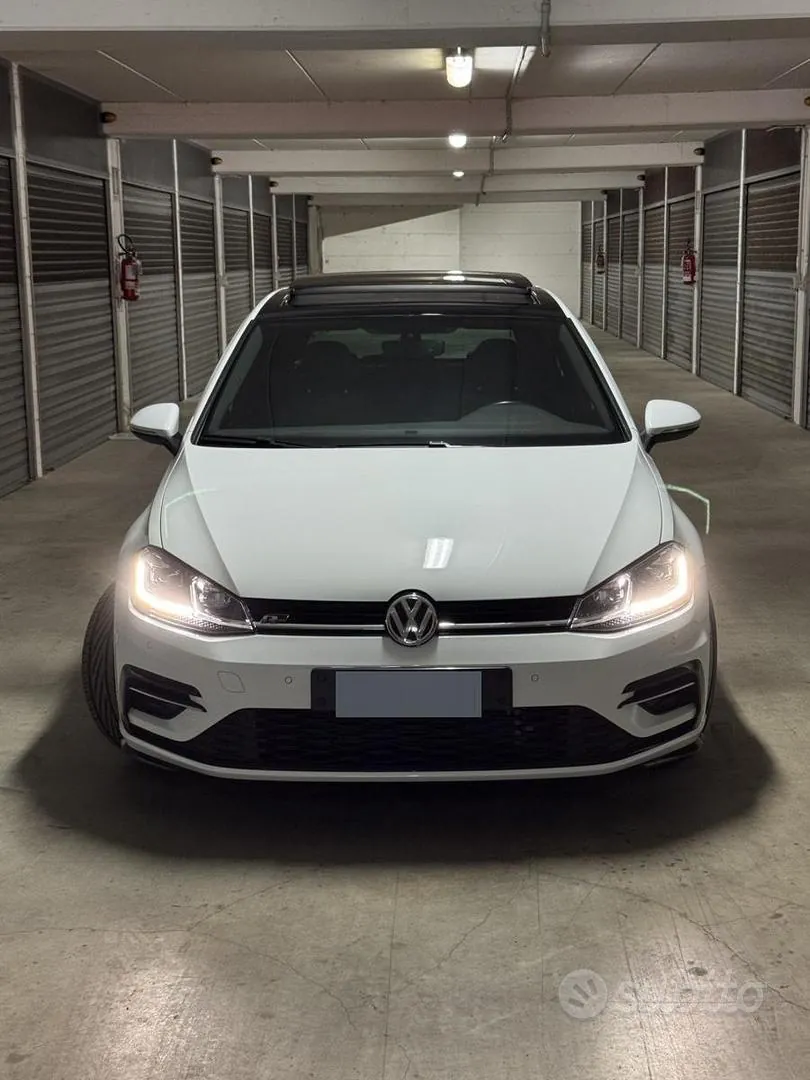 Volkswagen Golf 2017 photo 2