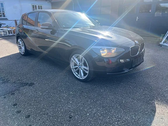 BMW 120D 2012 photo 2