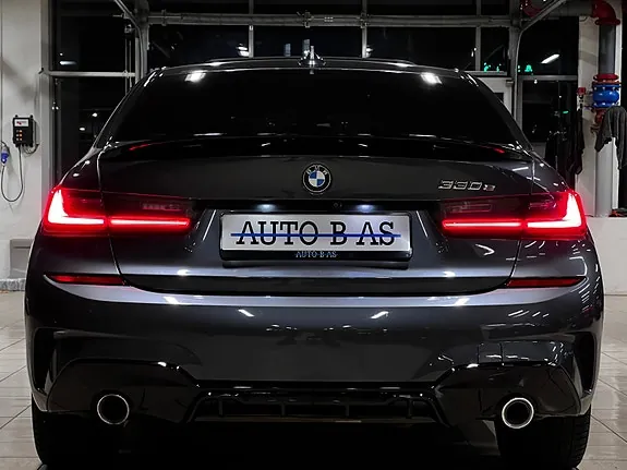 BMW 330E 2020 photo 4