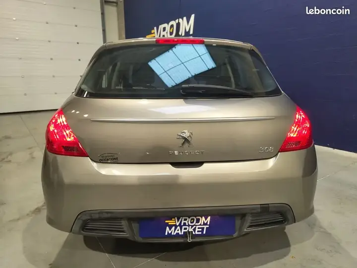 Peugeot 308 2012 photo 4