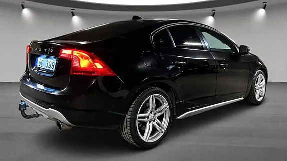 Volvo S60 2011 photo 3