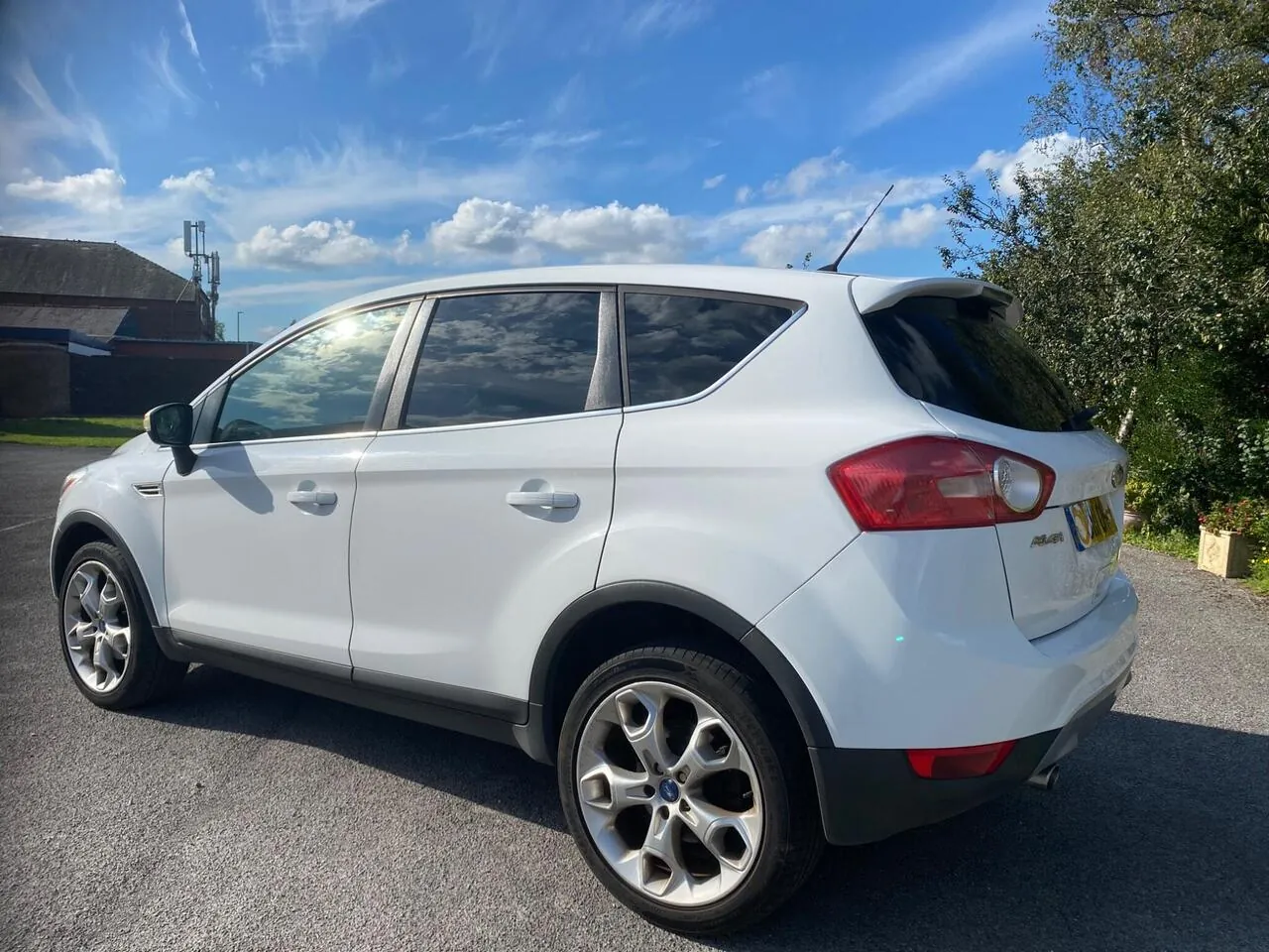 Ford Kuga 2012 photo 5
