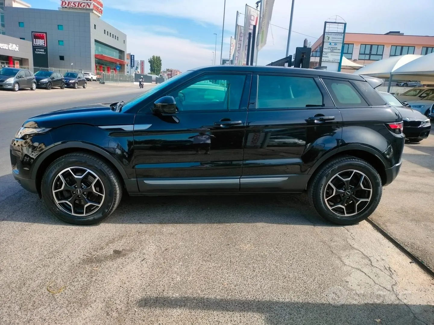 Land Rover Range Rover Evoque 2017 photo 3