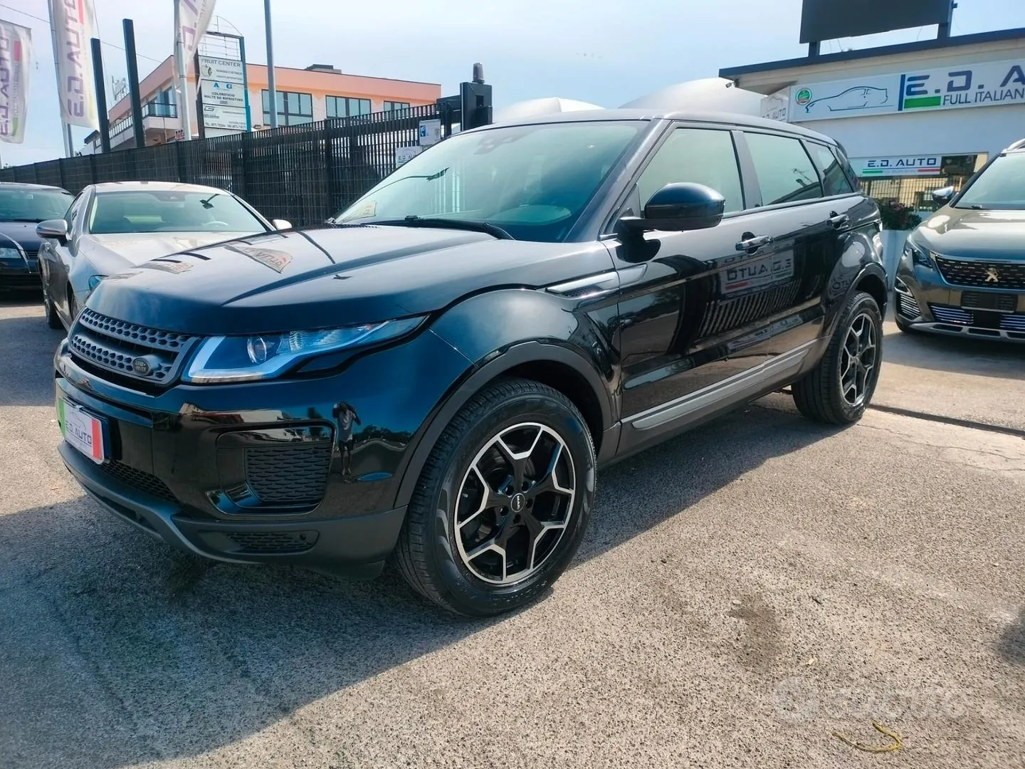 Land Rover Range Rover Evoque 2017 photo 2