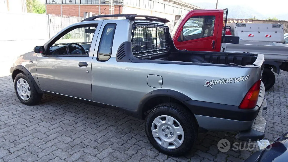 Fiat Strada 2005 photo 3