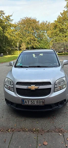 Chevrolet Orlando 2011 photo 2