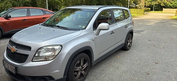 Chevrolet Orlando 2011 photo 3