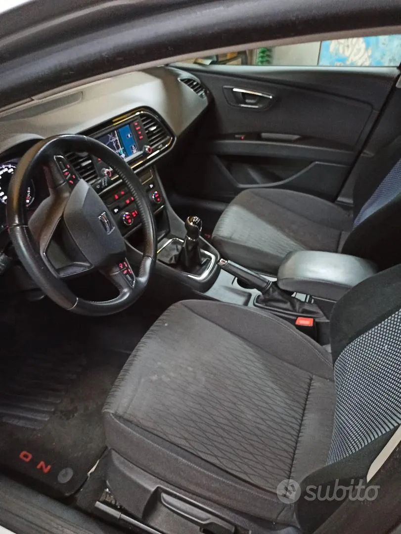 Seat Leon 2015 photo 5