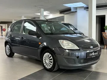 Ford Fiesta 2004 photo 3
