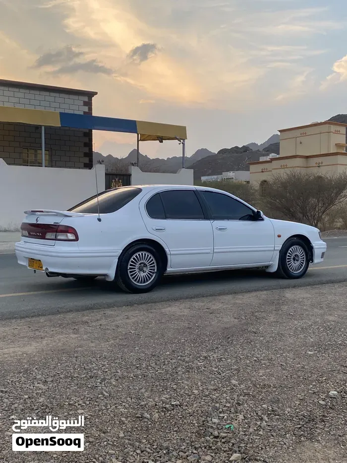Nissan Maxima 1998 photo 3