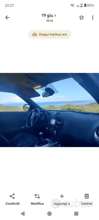 Nissan Juke 2012 photo 4