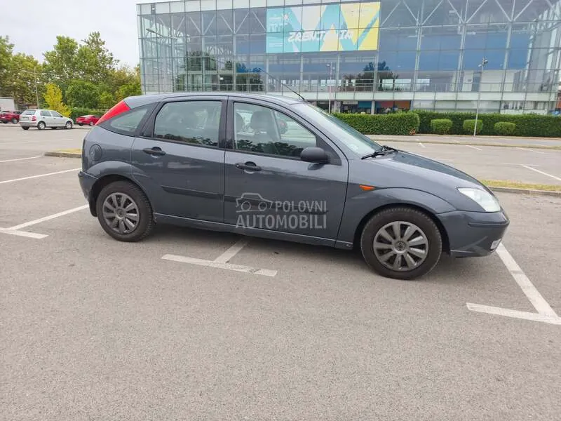 Ford Focus 2004 photo 3