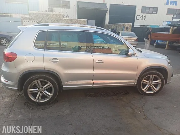 Volkswagen Tiguan 2014 photo 3