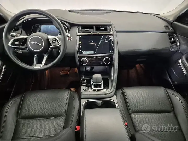 Jaguar E-Pace 2022 photo 4