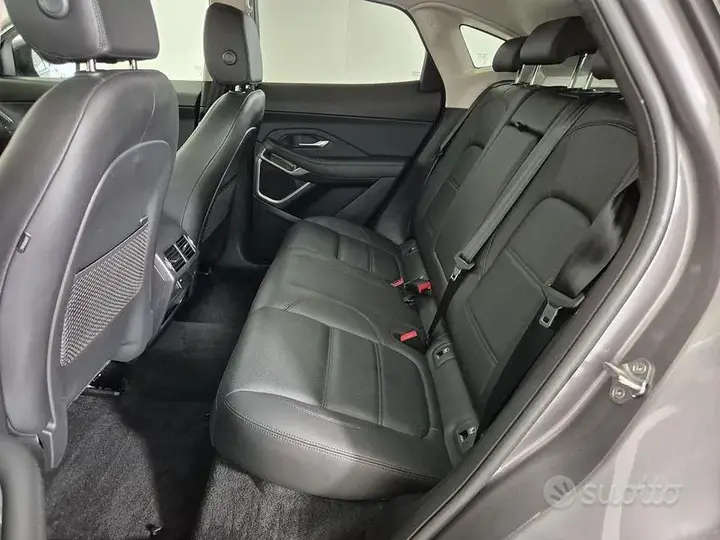 Jaguar E-Pace 2022 photo 5