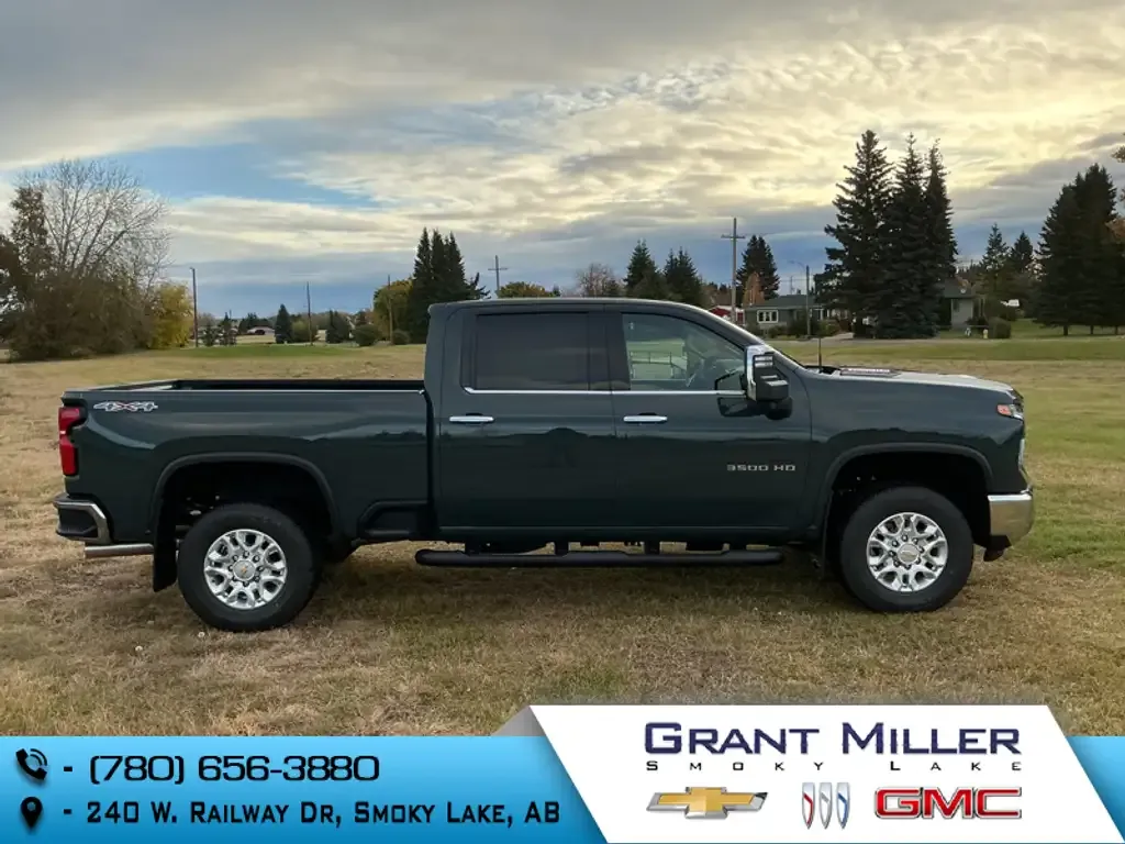 Chevrolet Silverado 3500 2026 photo 2