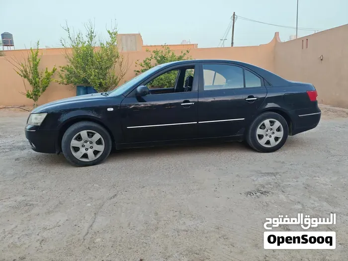 Hyundai Sonata 2009 photo 2