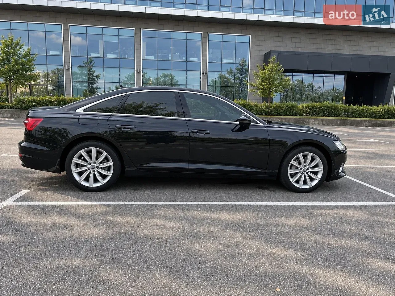 Audi A6 2020 photo 4