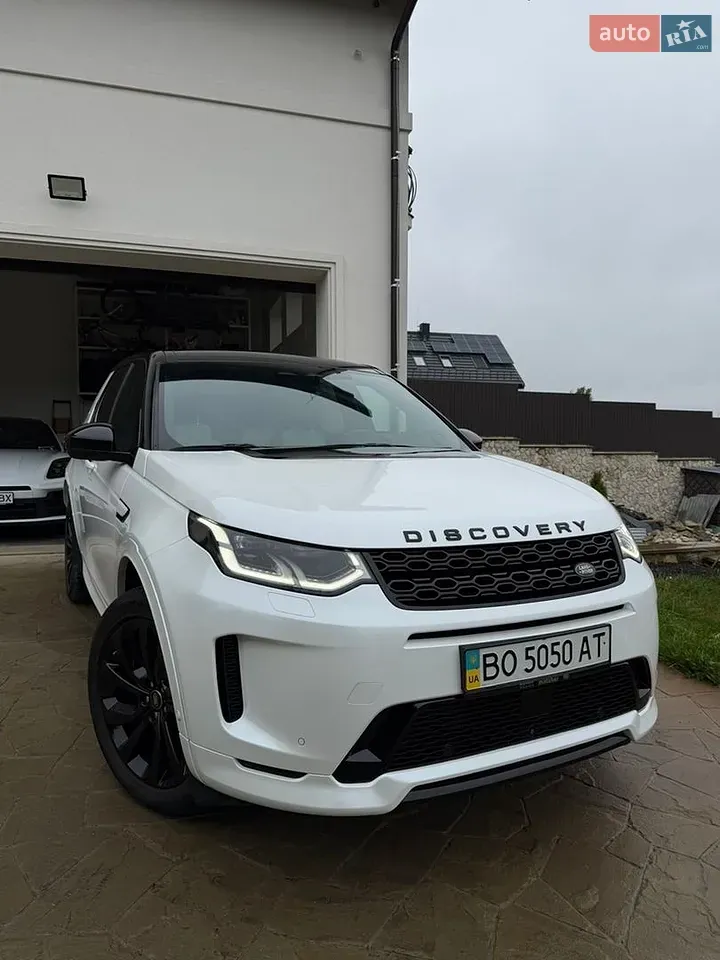 Land Rover Discovery Sport 2020 photo 2