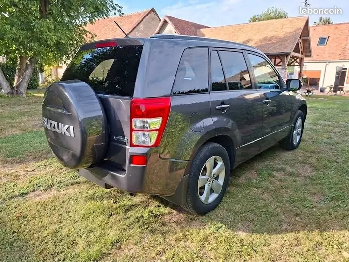 Suzuki Grand Vitara 2008 photo 2