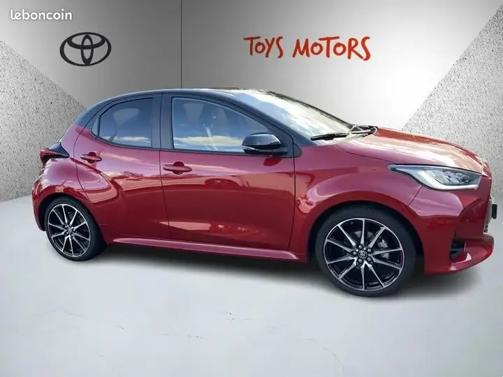Toyota Yaris 2023 photo 5
