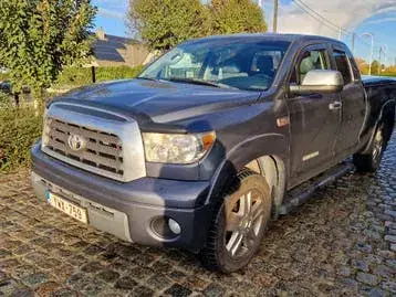 Toyota Tundra