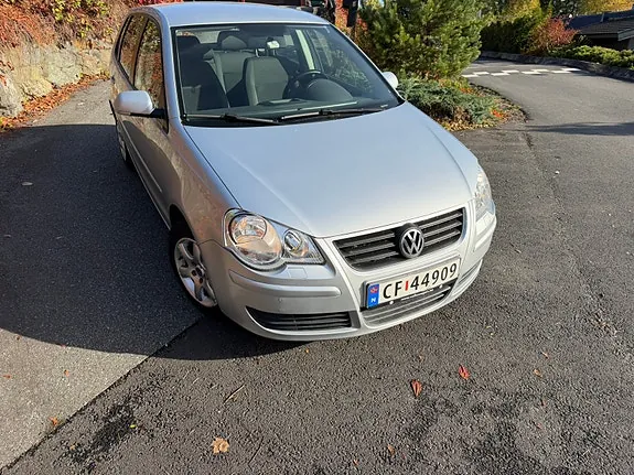 Volkswagen Polo 2008 photo 4