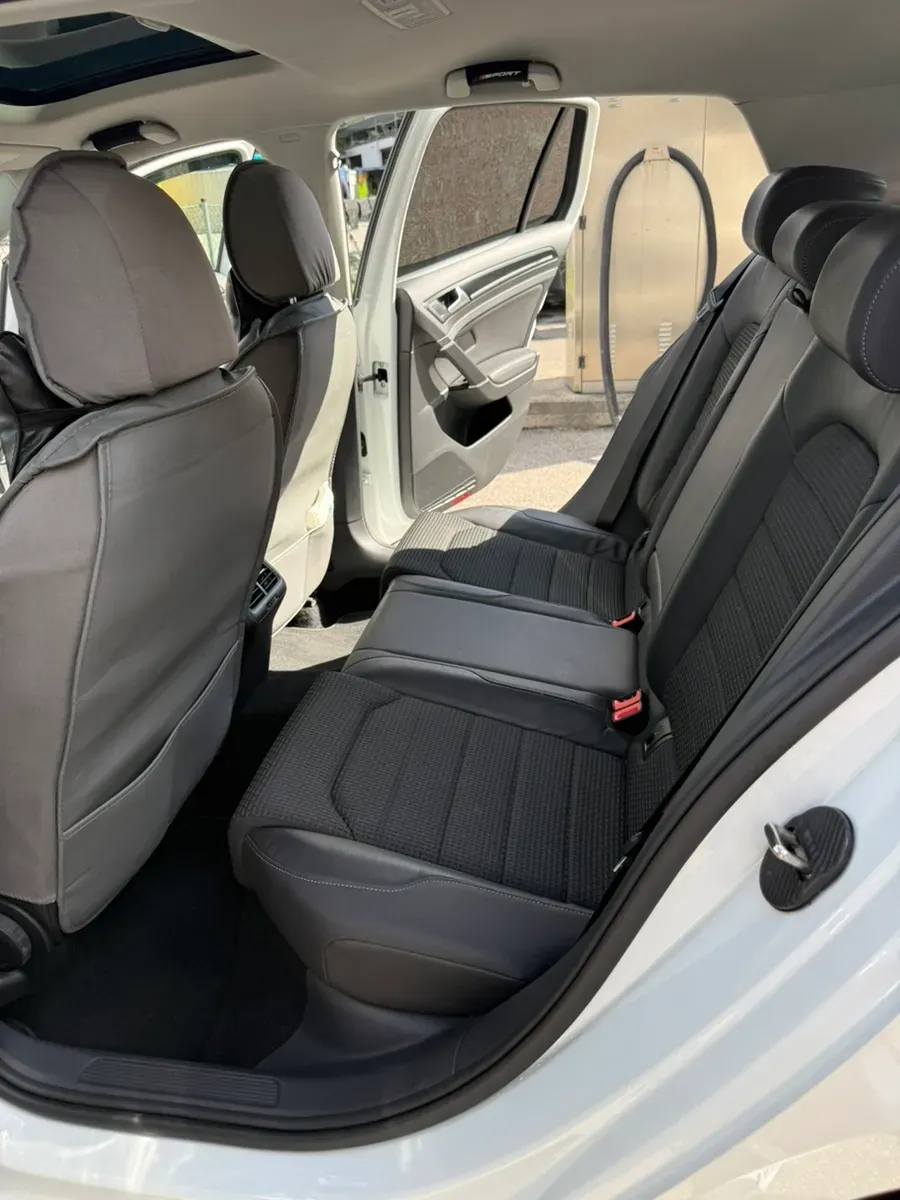 Volkswagen Golf 2013 photo 3