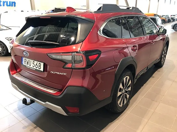 Subaru Outback 2024 photo 3