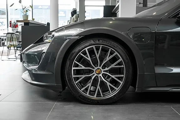 Porsche Taycan Cross Turismo 2022 photo 5