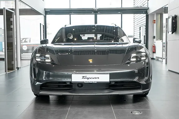 Porsche Taycan Cross Turismo 2022 photo 2